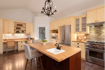 19085 NW Mt Hood Place, Bend, OR 97703 - Photo 12