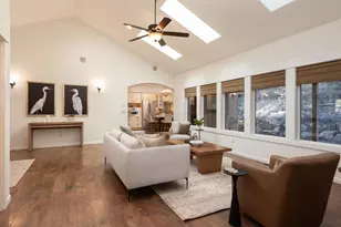 19085 NW Mt Hood Pl, Bend, OR 97703 - Photo 8