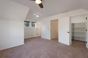 19085 NW Mt Hood Pl, Bend, OR 97703 - Photo 34