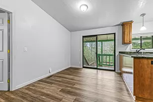 420 Crystal Springs Rd, Grants Pass, OR 97527 - Photo 16