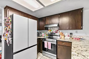 105 Queens Gate Ct, Central Point, OR 97502 - Photo 8