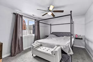 105 Queens Gate Ct, Central Point, OR 97502 - Photo 14