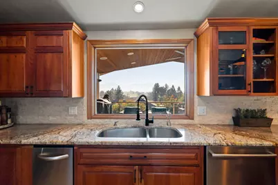 2798 Yvonne Road, Medford, OR 97504 - Photo 4