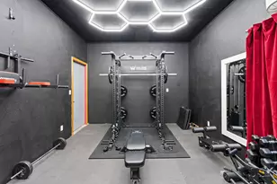 2798 Yvonne Rd, Medford, OR 97504 - Photo 48