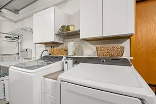 2798 Yvonne Rd, Medford, OR 97504 - Photo 50