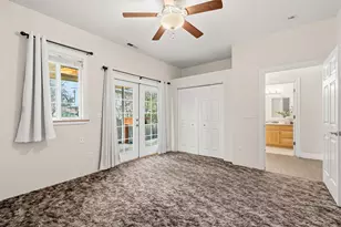 340 SW L St, Grants Pass, OR 97526 - Photo 12