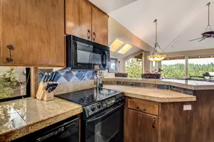 19717 Mount Bachelor Dr, Bend, OR 97702 - Photo 20