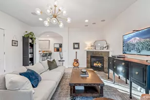 63471 Stacy Ln, Bend, OR 97701 - Photo 6