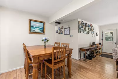 7994 E Evans Creek Road, Rogue River, OR 97537 - Photo 8