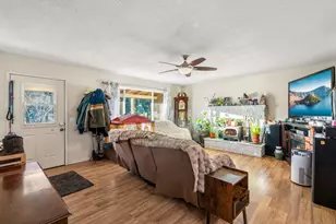 7994 E Evans Creek Rd, Rogue River, OR 97537 - Photo 6