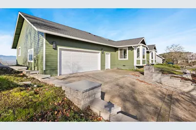 383 Ridgecrest Drive, Roseburg, OR 97471 - Photo 14