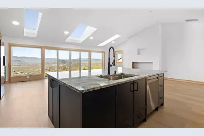 383 Ridgecrest Drive, Roseburg, OR 97471 - Photo 14