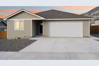5489 Shalynn Drive, Klamath Falls, OR 97603 - Photo 1