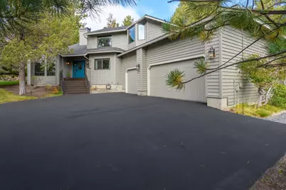 1648 NW Summit Drive, Bend, OR 97703 - Photo 2