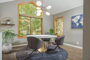 1648 NW Summit Dr, Bend, OR 97703 - Photo 10