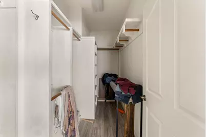 1415 NE Heritage Drive, Grants Pass, OR 97526 - Photo 12