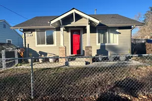 2427 Applegate Ave, Klamath Falls, OR 97601 - Photo 4