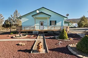 7002 SE Davis Loop, Prineville, OR 97754 - Photo 2