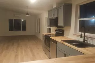 5250 Redwood Ave, Grants Pass, OR 97527 - Photo 20