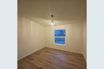 5250 Redwood Avenue, Grants Pass, OR 97527 - Photo 10