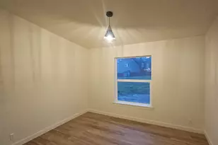 5250 Redwood Ave, Grants Pass, OR 97527 - Photo 10