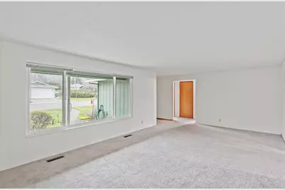 3400 Neamar Drive, Grants Pass, OR 97527 - Photo 8