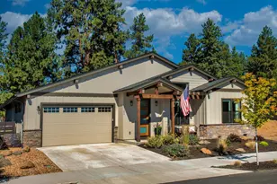 1151 N Jantzen Ct, Sisters, OR 97759 - Photo 2