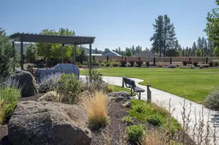 1151 N Jantzen Ct, Sisters, OR 97759 - Photo 36