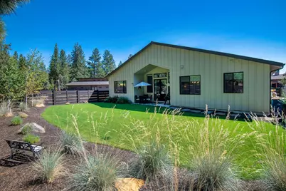 1151 N Jantzen Court, Sisters, OR 97759 - Photo 28