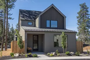 1027 W Linda Ave, Sisters, OR 97759 - Photo 2