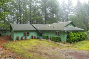 330 Tunnel Creek Rd, Grants Pass, OR 97526 - Photo 1