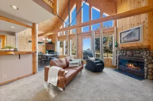 1640 Cinnamon Teal Dr, Redmond, OR 97756 - Photo 6