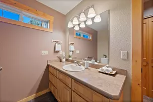 1640 Cinnamon Teal Dr, Redmond, OR 97756 - Photo 24