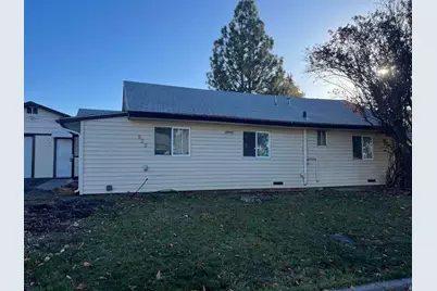 522 Van Ness Avenue, Klamath Falls, OR 97601 - Photo 2