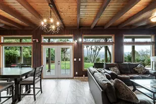 975 NW Starlite Pl, Grants Pass, OR 97526 - Photo 6