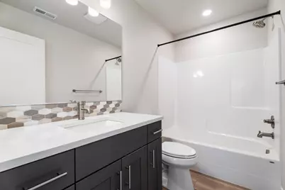 3015 NE Red Jasper Place, Bend, OR 97701 - Photo 24