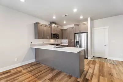 3015 NE Red Jasper Place, Bend, OR 97701 - Photo 12