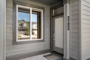 3015 NE Red Jasper Pl, Bend, OR 97701 - Photo 4