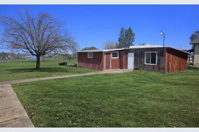 [Address not provided], Central Point, OR 97502 - Photo 10