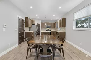 2260 NE Indigo Ln, Bend, OR 97701 - Photo 4