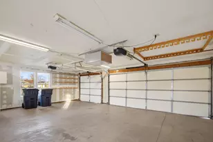 1865 NE 6th St, Redmond, OR 97756 - Photo 34
