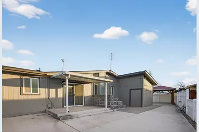 1865 NE 6th Street, Redmond, OR 97756 - Photo 30