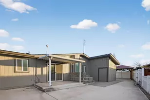 1865 NE 6th St, Redmond, OR 97756 - Photo 30