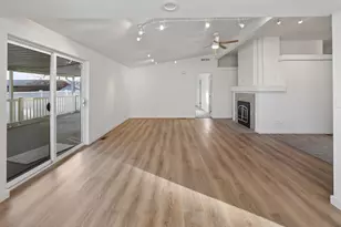 1865 NE 6th St, Redmond, OR 97756 - Photo 12