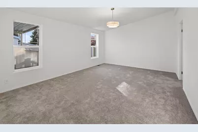 1865 NE 6th Street, Redmond, OR 97756 - Photo 12