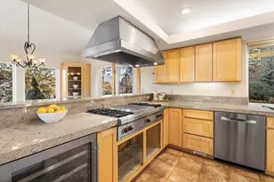 1895 Murrelet Dr, Redmond, OR 97756 - Photo 14