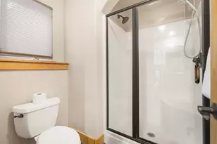 1895 Murrelet Dr, Redmond, OR 97756 - Photo 26