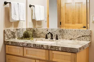 1895 Murrelet Dr, Redmond, OR 97756 - Photo 44