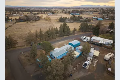 3930 NW Progress Lane, Redmond, OR 97756 - Photo 32