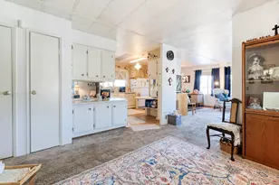 3500 Summers Ln, Klamath Falls, OR 97603 - Photo 4